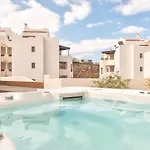 Hébergement de vacances Teguise 3-3 Penthouse Pool View & Jacuzzi 2b Palm-mar