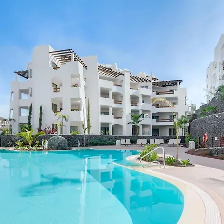 Hébergement de vacances Teguise 3-3 Penthouse Pool View & Jacuzzi 2b *